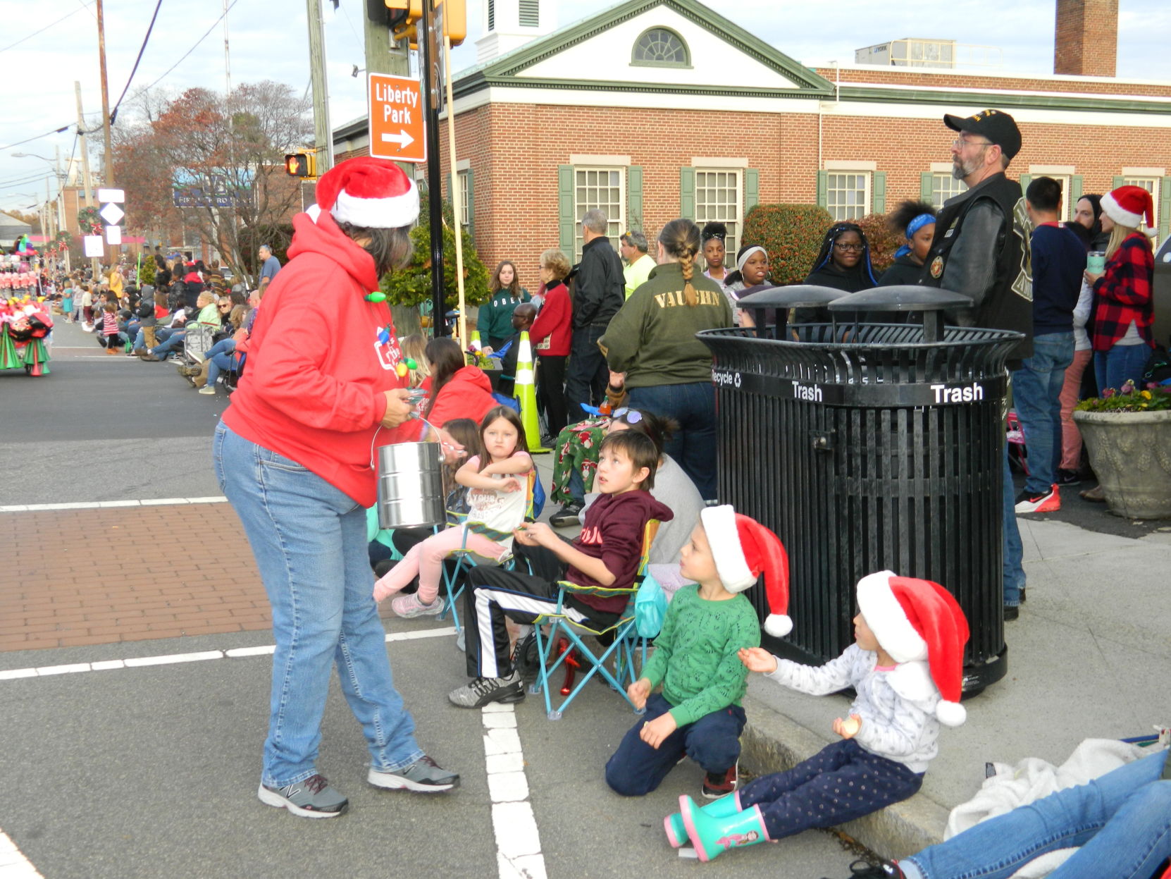 Mooresville Christmas Parade (376).JPG